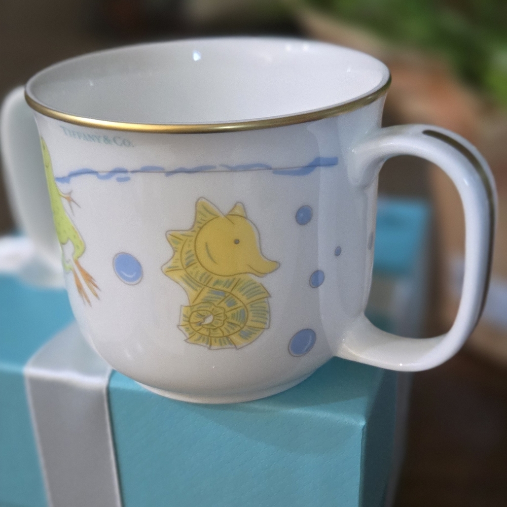 Tiffany & Co Tiny Sea Animals Double-handled Baby Cup - Picture 9 of 11
